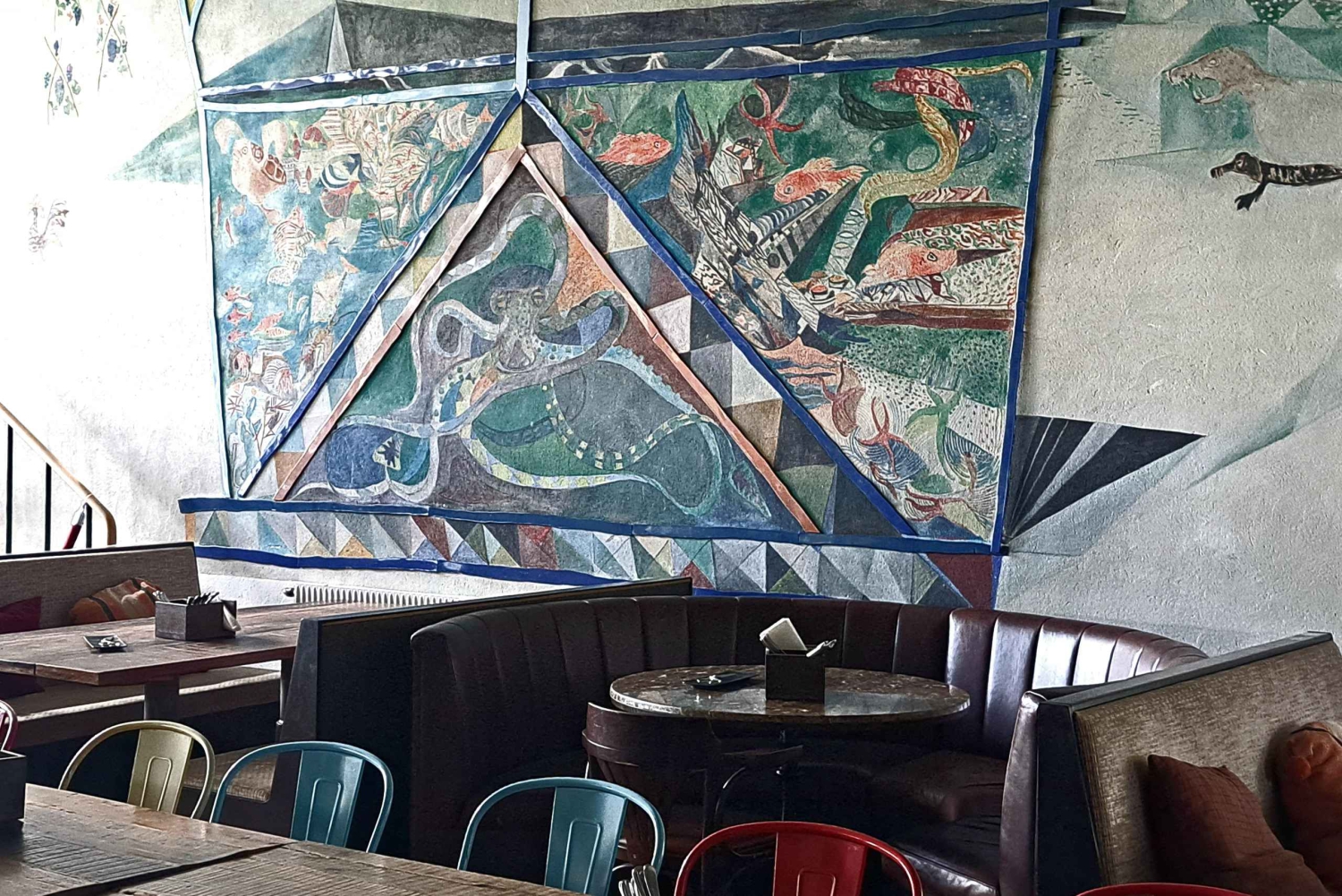 Стокгольм: прогулка на лодке к фреске Эксе Эриксона и пиццерия