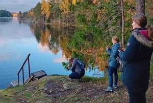 Stockholm: Avond/zonsondergangwandeling in Nationaal Park Tyresta