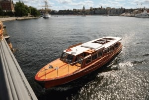 Stockholm: Guidet tur i skjærgården med klassisk trebåt