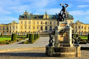 Stockholm: Guided Bike Tour