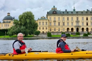 Stockholm: begeleide kajaktocht naar het Koninklijk Paleis Drottningholm