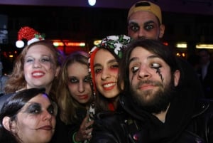 Stockholm: Halloween Bar Crawl with VIP Entry