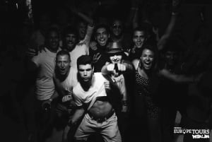 Stockholm: Halloween Bar Crawl with VIP Entry