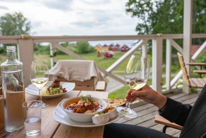 ストックホルムのヘリコプター遊覧飛行（グリンダ島での昼食付き）