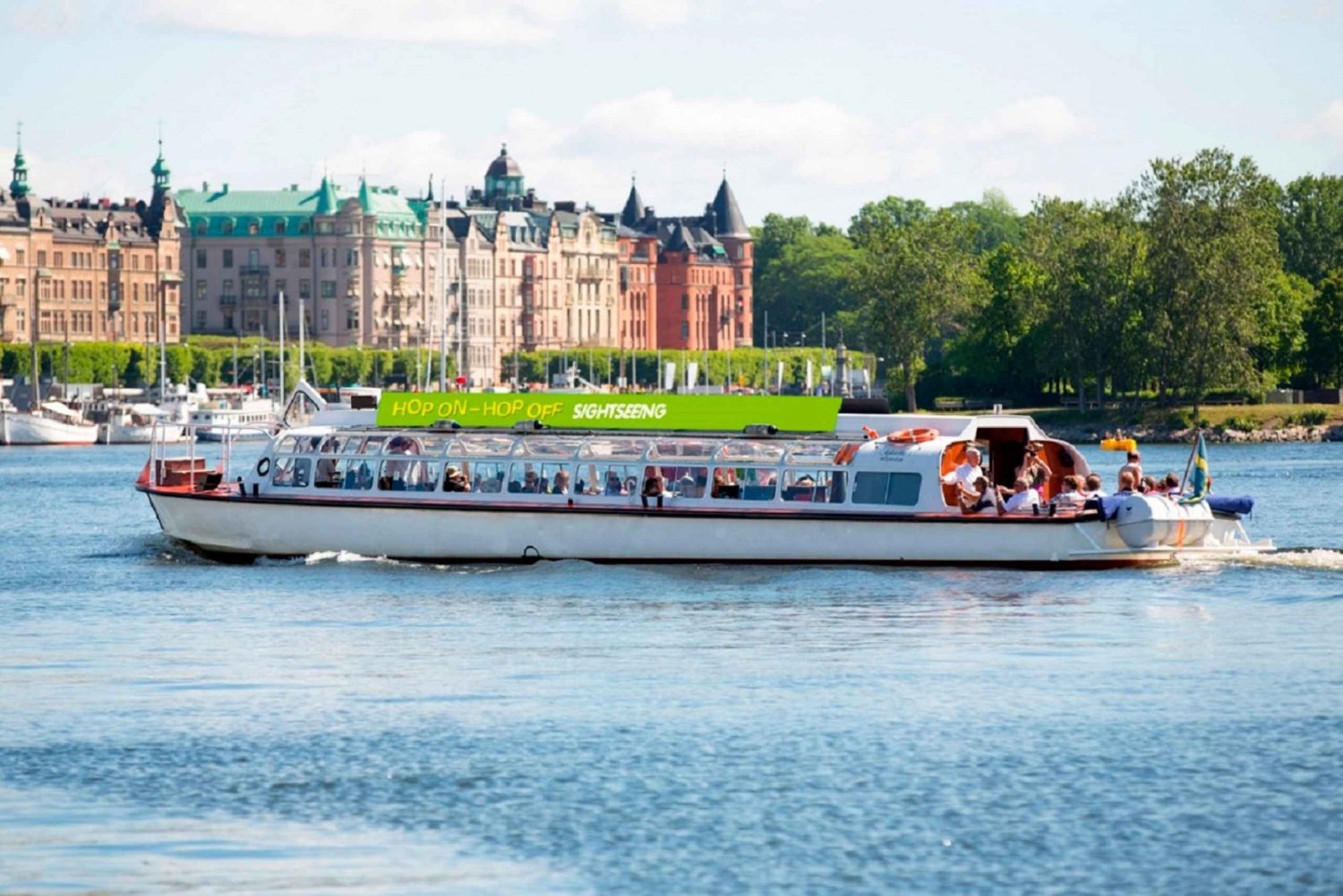 Stockholm: Hop-On Hop-Off bus og båd 72-timers billet
