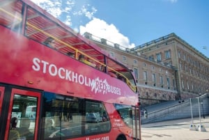 Estocolmo: Opção de ônibus e barco Hop-On Hop-Off