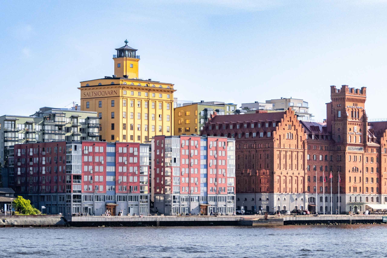 ストックホルムの名所：旧市街とリッダルホルメンのプライベートガイド付きツアー