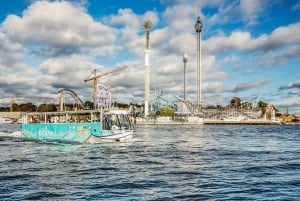 Stoccolma: tour su bus anfibio in acqua e sulla terraferma