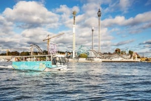 Stockholm: Land and Water Tour by Amphibious Bus