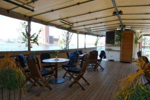 Stockholm: Midsummer Archipelago Boat Tour Live Guide DE/EN