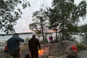 Stockholmer Natur: Tagescamping im Freien mit Lagerfeuer