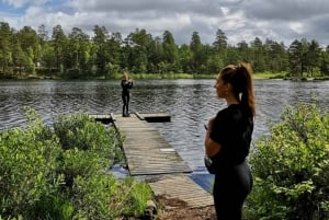 Stockholm : Randonnée dans une réserve naturelle avec déjeuner autour d'un feu de camp