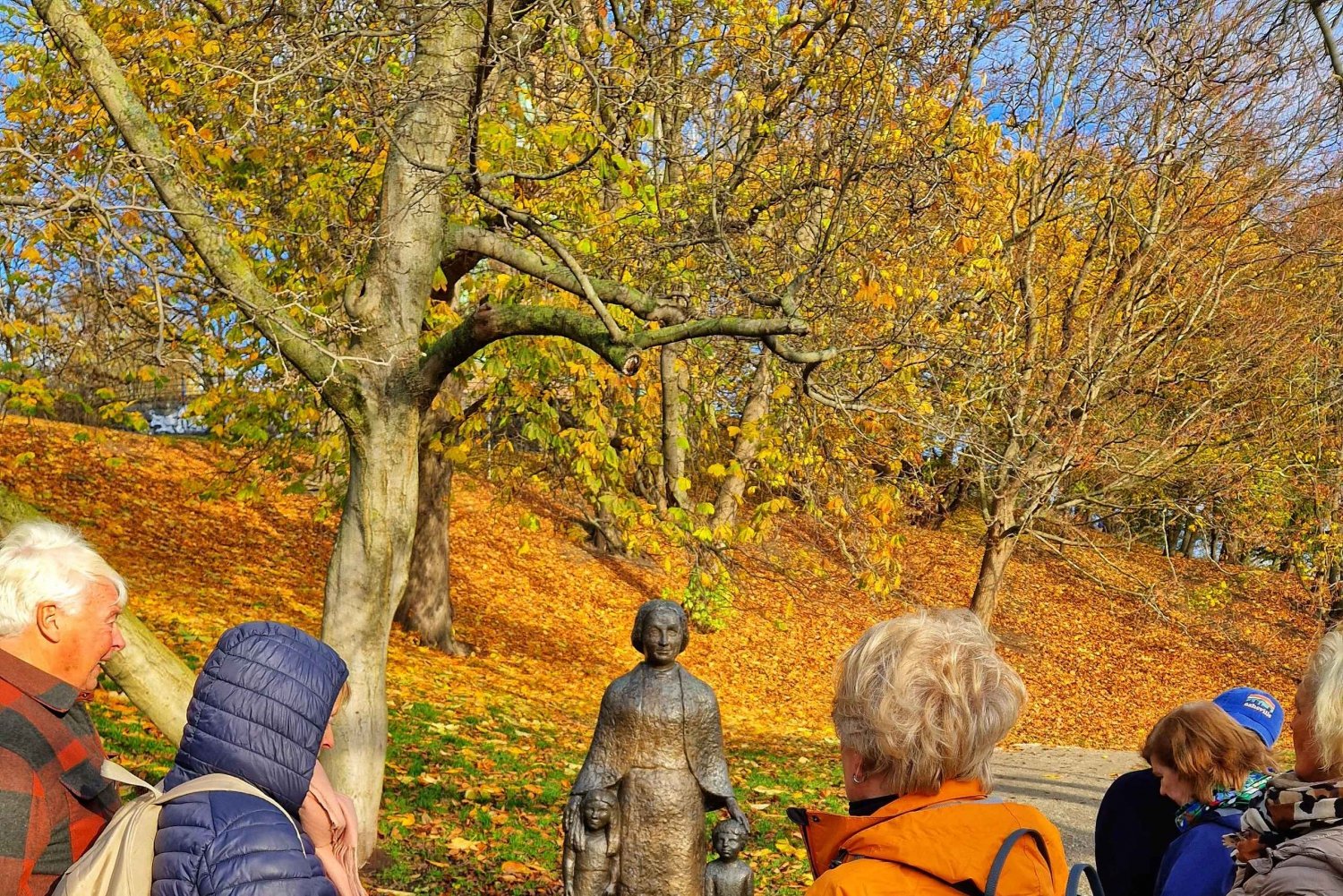 Stockholm: Södermalm Guided Walking Tour Barnängen and Sofia