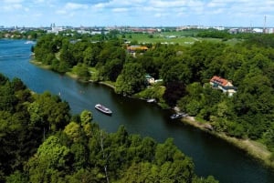 Stockholm: Royal Bridges & Canal Boat Tour with Audio Guide
