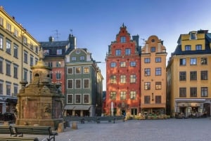 Wycieczka piesza po Starym Mieście w Sztokholmie i Muzeum Armii z czasów II wojny światowej