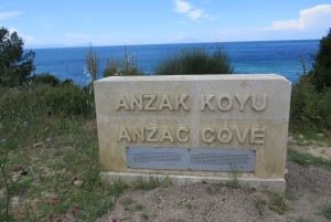Canakkale: Full-Day Troy and Gallipoli Tour
