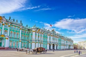 Flexible Day Tour in St. Petersburg with Guide & Driver