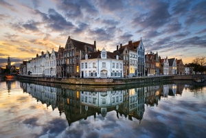 From Amsterdam: Bruges Guided Day Trip in English