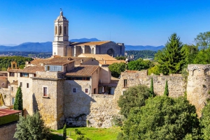From Barcelona: Girona, Figueres, Dalí Museum, and Cadaqués