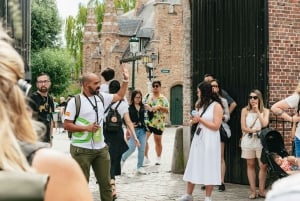 From Brussels: Guided Day Trip to Bruges and Ghent