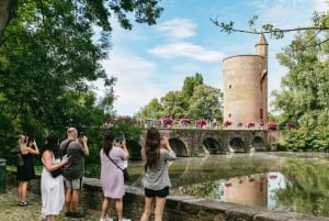 From Brussels: Guided Day Trip to Bruges and Ghent