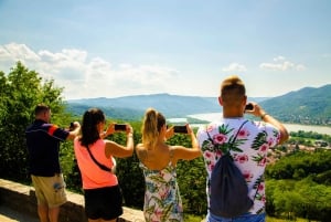 From Budapest: Full-Day Danube Bend Tour with Lunch
