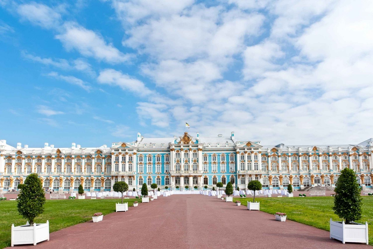 From St. Petersburg: Catherine Palace and Amber Room Tour