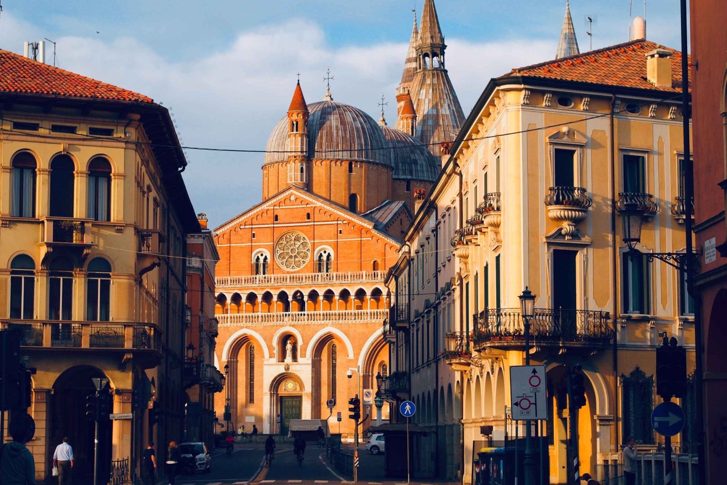 Padua: Private City Walking Tour & Scrovegni's Chapel Visit