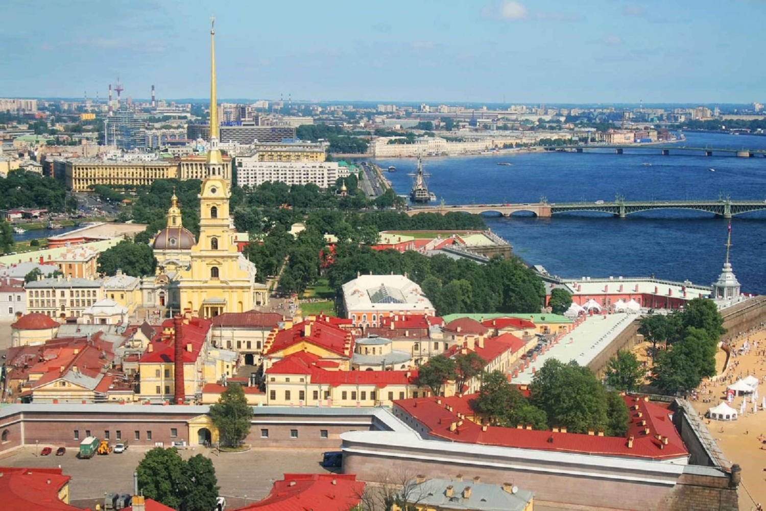 Peter & Paul Fortress Ticket and 2-Hour Group Walking Tour