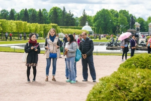 Peterhof Palace and Gardens Half-Day Tour