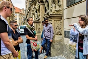 Prague: Oldtown, Medieval Underground & Dungeon History Tour