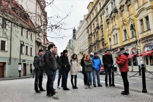 Prague: Oldtown, Medieval Underground & Dungeon History Tour