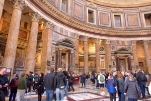 Rome: Raphael’s Hidden Gems & Renaissance Art Private Tour