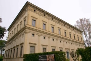 Rome: Raphael’s Hidden Gems & Renaissance Art Private Tour