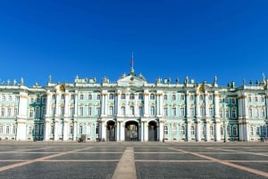 Saint Petersburg: Private Full-Day Sightseeing Tour