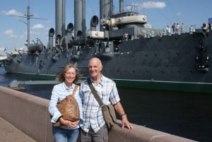 St Petersburg Communist Revolution Tour with Smolny Visit