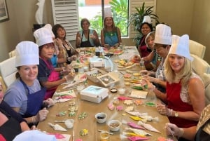 St. Petersburg: Cookie Decorating Class with Cultural Trivia