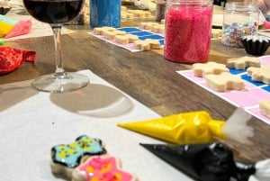 St. Petersburg: Cookie Decorating Class with Cultural Trivia