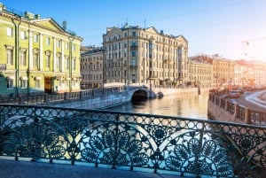 St. Petersburg: Faberge Museum with River and Canal Cruise