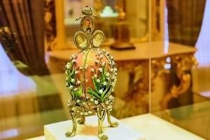 St. Petersburg: Guided Walk, Faberge Museum and Boat Tour