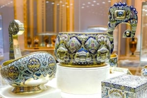 St. Petersburg: Guided Walk, Faberge Museum and Boat Tour