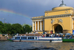 St. Petersburg: Historic Canal Cruise