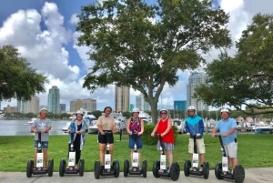 St. Petersburg: Historische Segway-Tour mit Museumseintritt