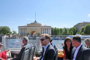 St. Petersburg: Hop-on Hop-off Bus and Boat Tour