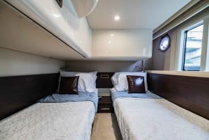 St. Petersburg: Private Yacht Cruise