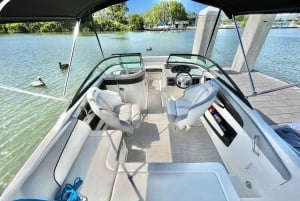 Tampa Bay: Private Sunrise Dolphin & Island Cruise
