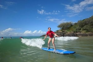 Aprenda a surfear en el recorrido por la playa y las olas más largas de Australia