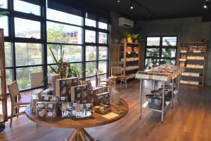 Noosa: Botanic Gardens, Ginger Factory, Cooroy and Eumundi