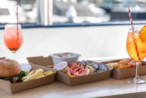 Noosa River Cruise with Seafood Lunch and Commentary