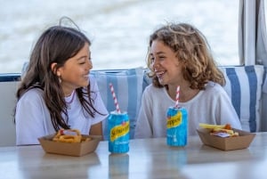 Noosa River Cruise with Seafood Lunch and Commentary